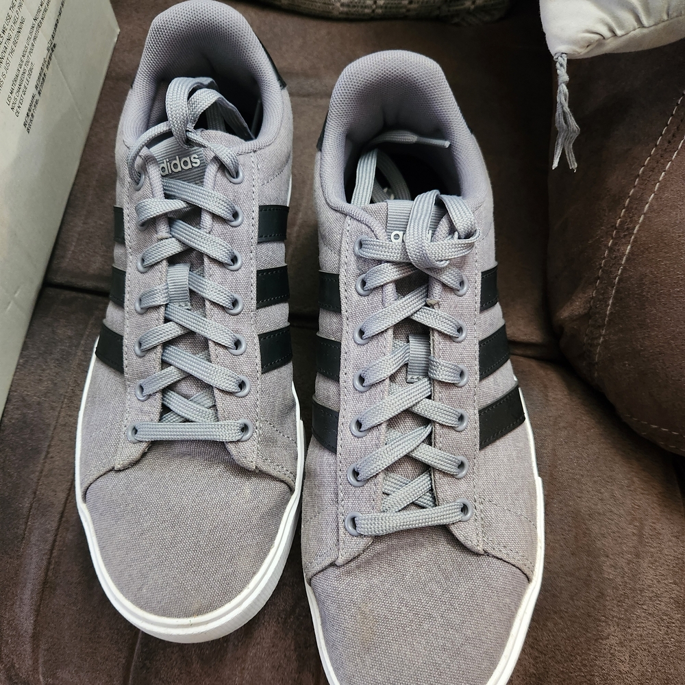 Adidas Men's Sneakers in Gray with Black Stripes